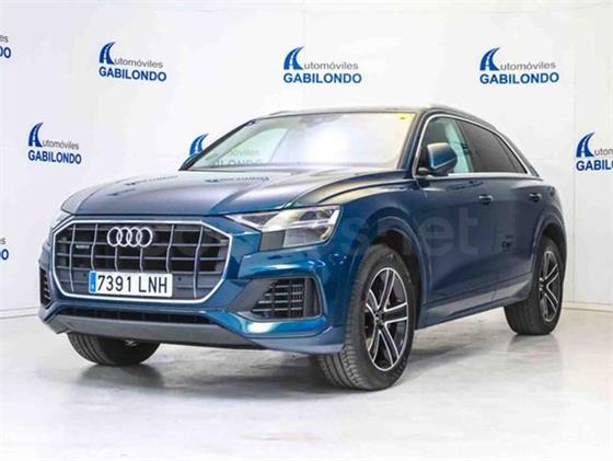 AUDI Q8 55 TFSIe quattro tiptronic