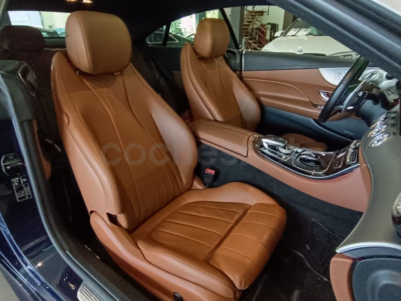 MERCEDES-BENZ Clase E Coupe E 220 d - Coche de segunda mano en Fuenlabrada - Imagen 7