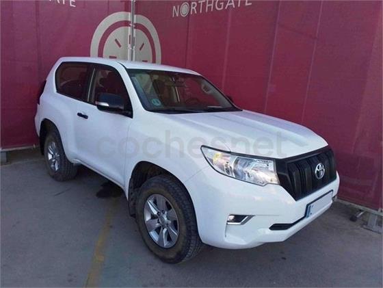 TOYOTA Land Cruiser 2.8 D4D VX