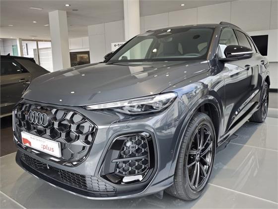 AUDI Q5 Black line ehybrid quattro S tr