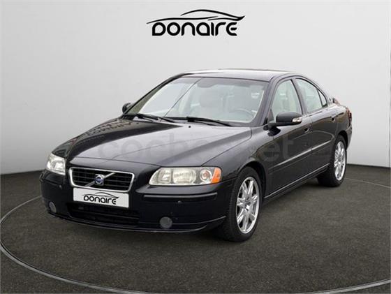 VOLVO S60 D5 Momentum