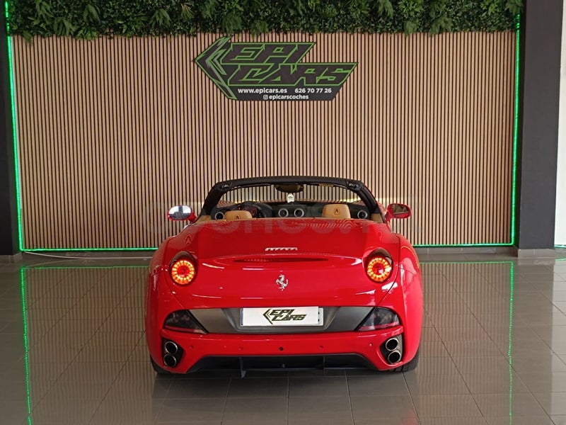 FERRARI California 4.3 V8 4 plazas - Coche de segunda mano en Fuenlabrada - Imagen 15
