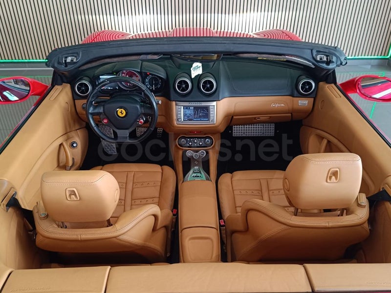 FERRARI California 4.3 V8 4 plazas - Coche de segunda mano en Fuenlabrada - Imagen 9