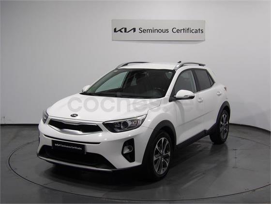 KIA Stonic 1.0 TGDi MHEV MT Drive