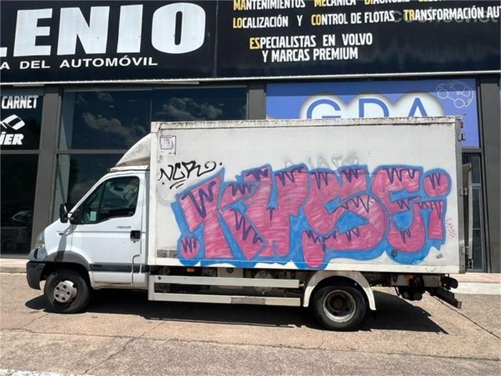 Renault Mascott