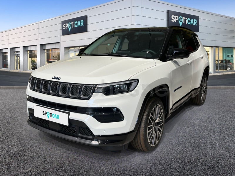 JEEP 4Xe 1.3 PHEV 240HP Summit AT AWD (2025) - 33.700 € en Cádiz