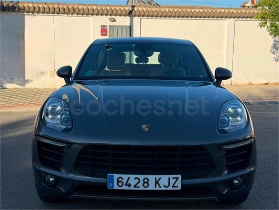 PORSCHE Macan Turbo