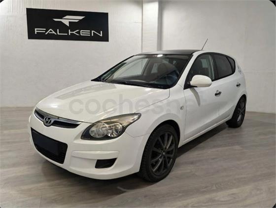 HYUNDAI i30 1.4 GL FDE Classic