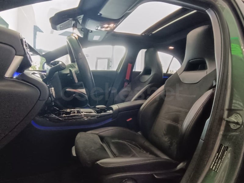 MERCEDES-BENZ Clase A MercedesAMG A 35 4MATIC - Coche de segunda mano en Fuenlabrada - Imagen 8