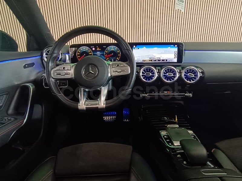 MERCEDES-BENZ Clase A MercedesAMG A 35 4MATIC - Coche de segunda mano en Fuenlabrada - Imagen 7