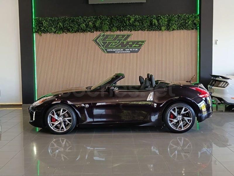NISSAN 370Z 3.7G Roadster GT AT - Coche de segunda mano en Fuenlabrada - Imagen 5