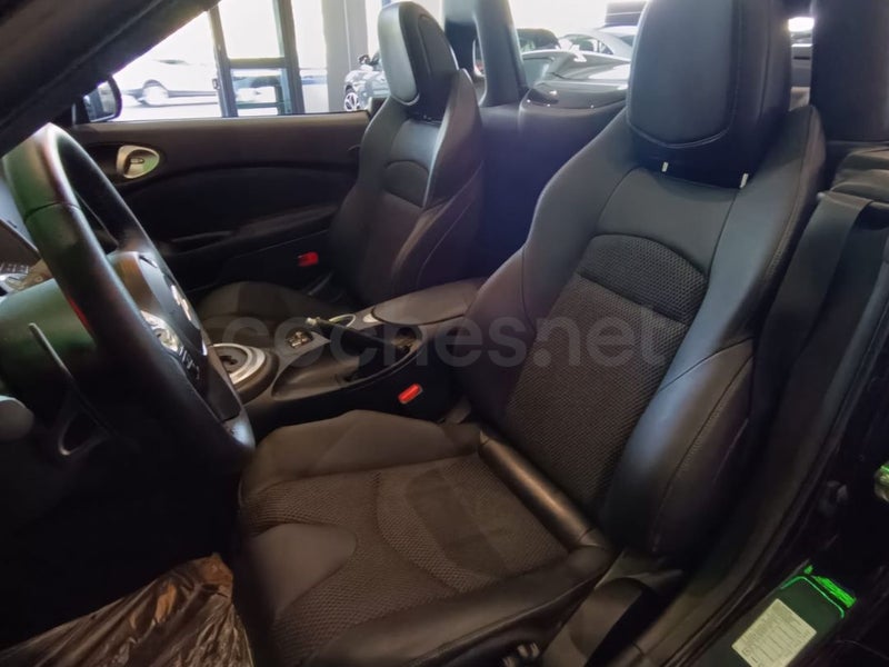 NISSAN 370Z 3.7G Roadster GT AT - Coche de segunda mano en Fuenlabrada - Imagen 8