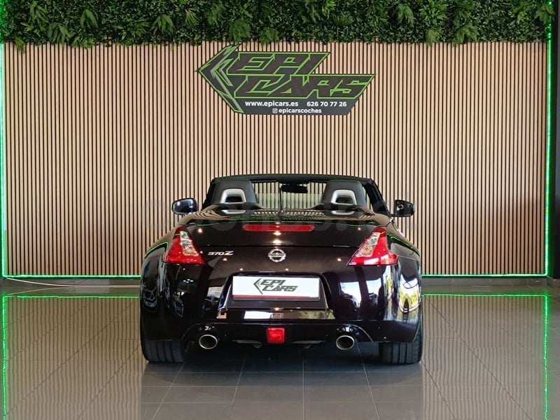 NISSAN 370Z 3.7G Roadster GT AT - Coche de segunda mano en Fuenlabrada - Imagen 12