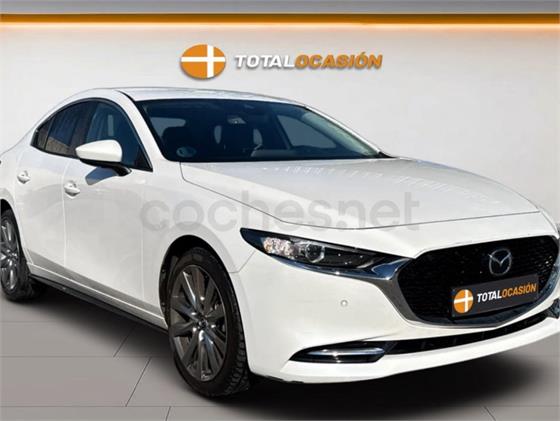 MAZDA Mazda3 2.0 eSKYACTIVX EVOLUTION