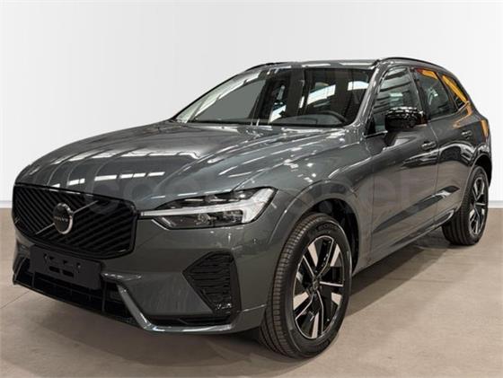 VOLVO XC60 2.0 B5 G MHEV Plus Dark Auto AWD
