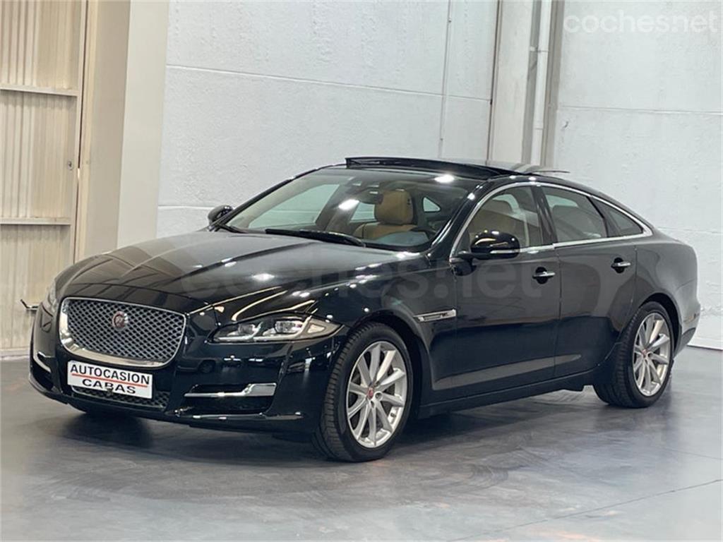 Jaguar XJ