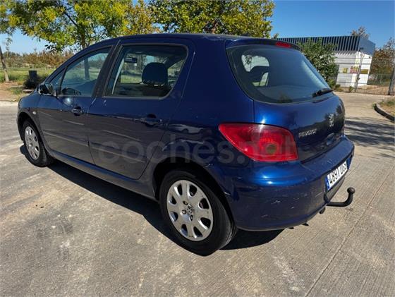 PEUGEOT 307 2.0 HDi 90 XR Clim Plus