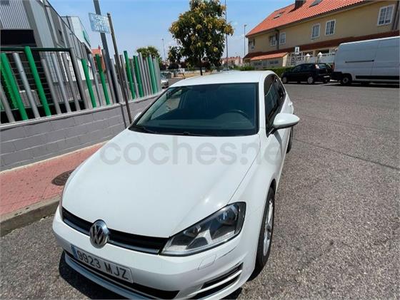 VOLKSWAGEN Golf Variant Edition 1.6 TDI BMT