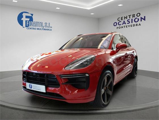 PORSCHE Macan Turbo