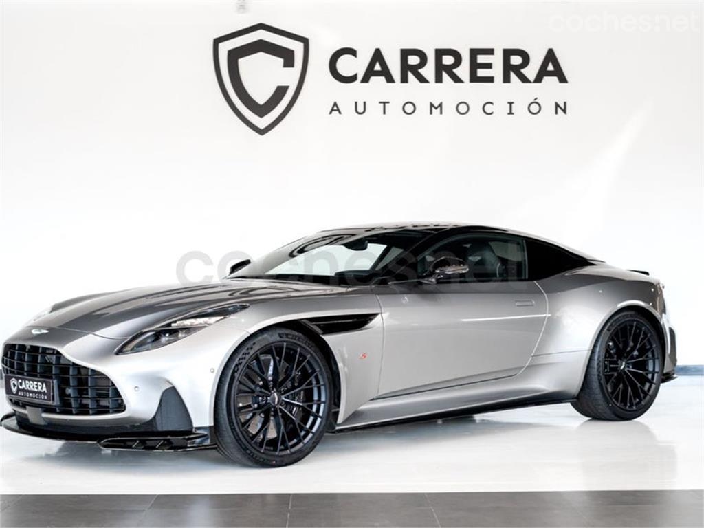 Aston Martin DB12 de 2025