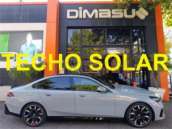 BMW i5 eDrive40
