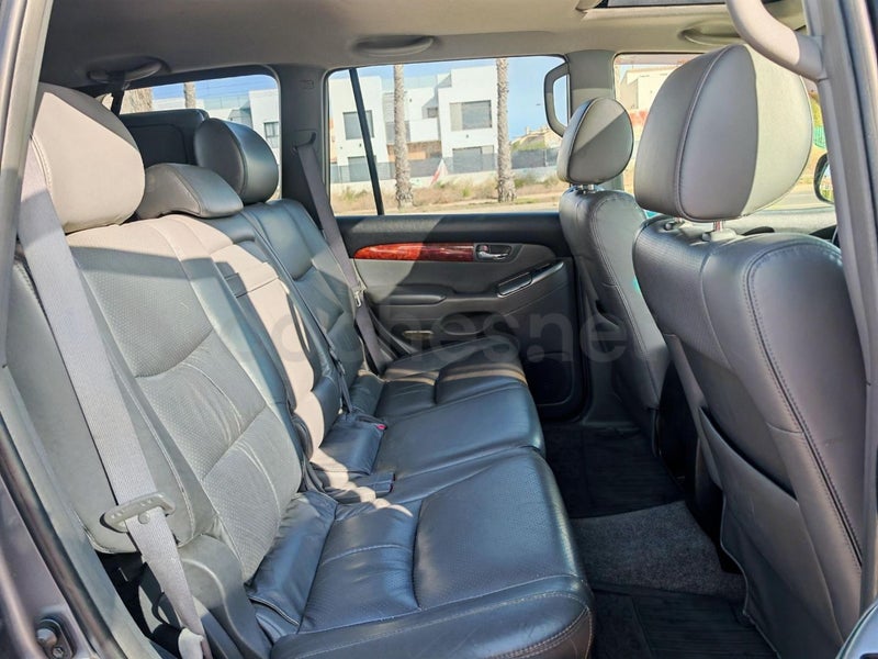 TOYOTA LAND CRUISER CRUISER 3.0 D4D 173CH VX
