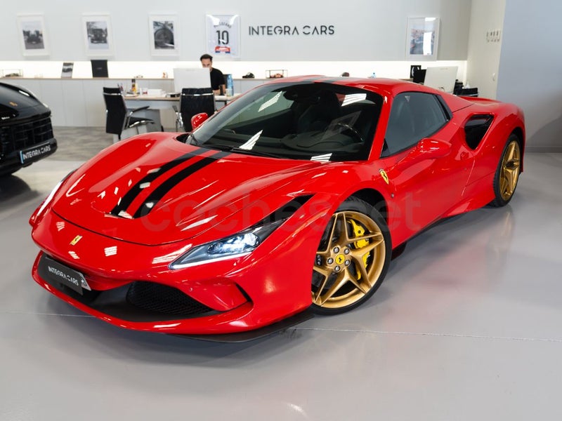 FERRARI F8 SPIDER