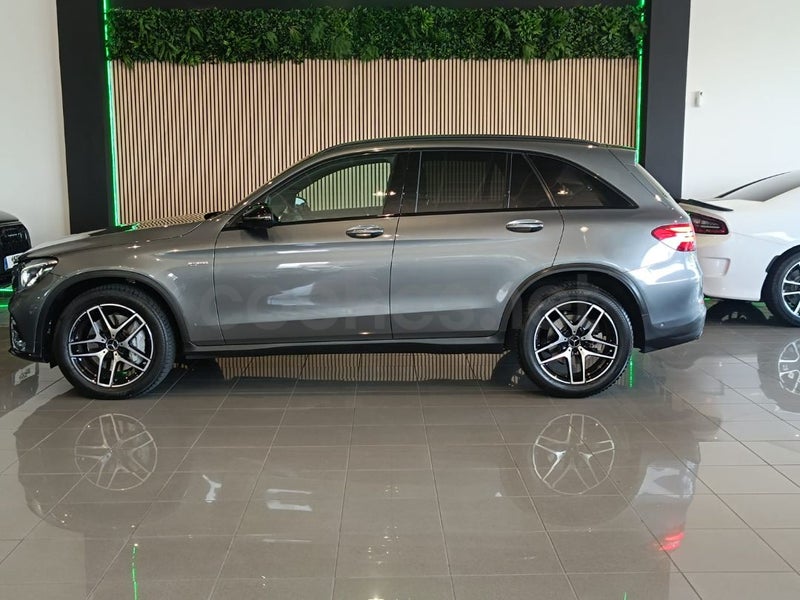 MERCEDES-BENZ Clase GLC MercedesAMG GLC 43 4MATIC - Coche de segunda mano en Fuenlabrada - Imagen 5
