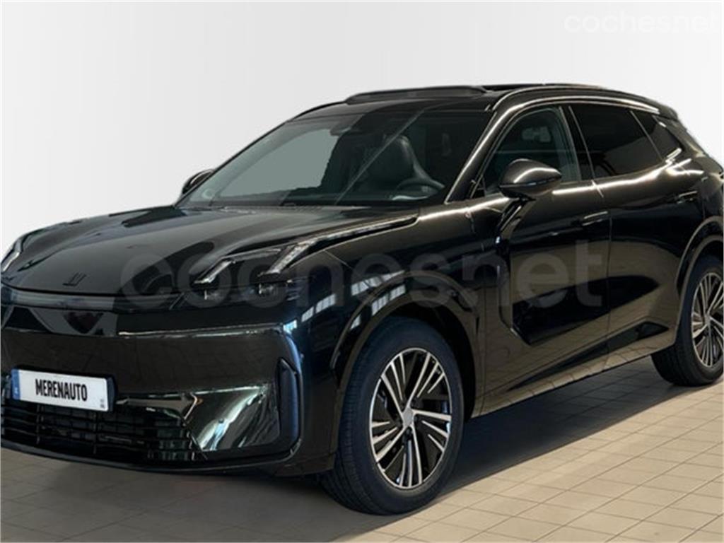 Lynk & Co 08