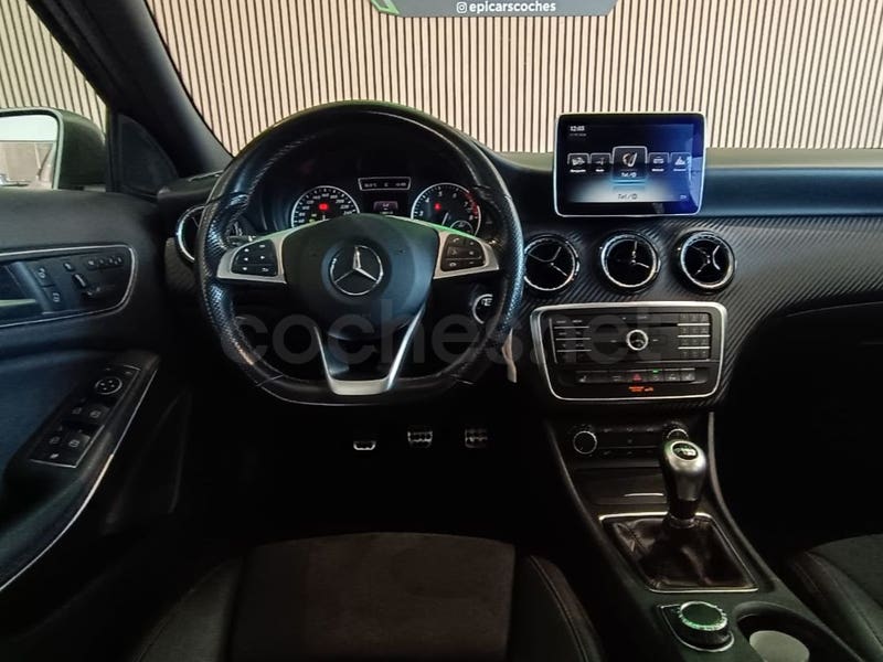 MERCEDES-BENZ Clase GLA GLA 250 4Matic AMG Line - Coche de segunda mano en Fuenlabrada - Imagen 8