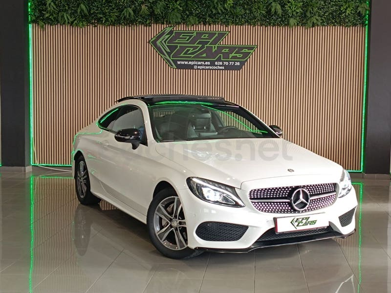 MERCEDES-BENZ Clase C C 200 Coupe - Coche de segunda mano en Fuenlabrada - Imagen 3