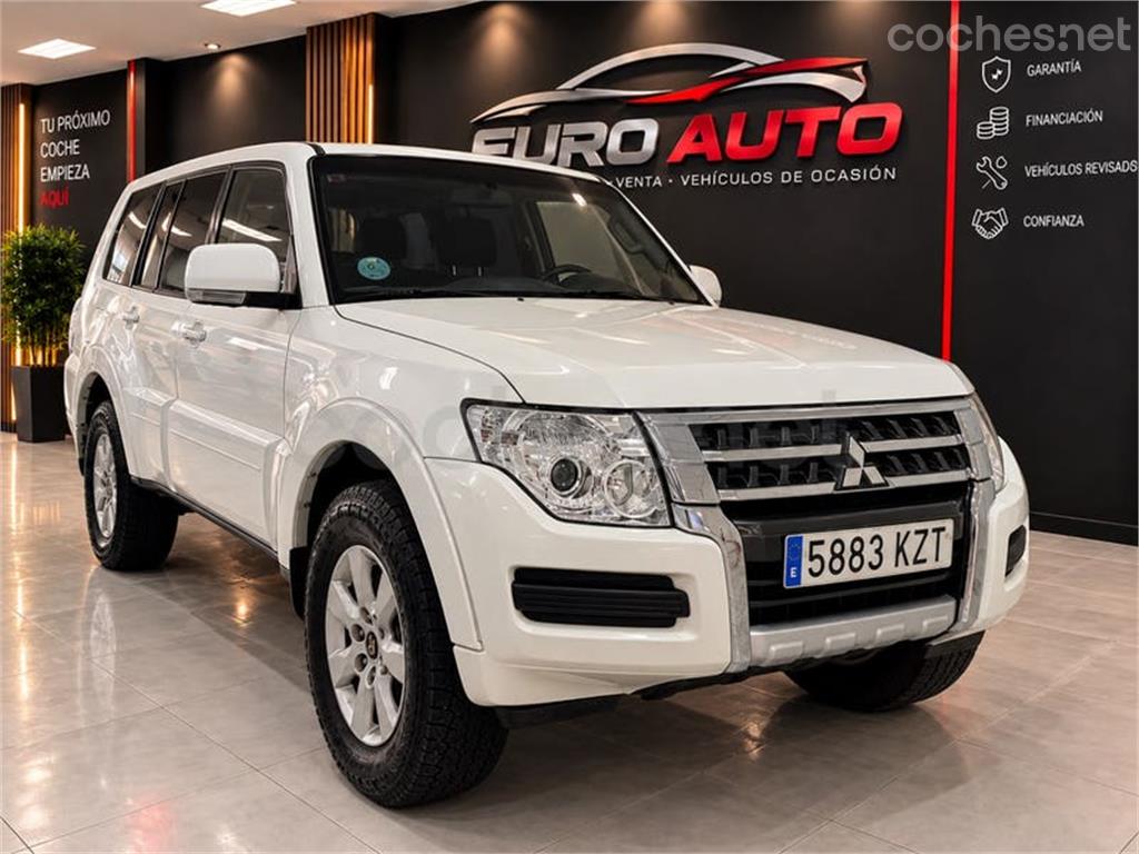 Mitsubishi Montero Intense