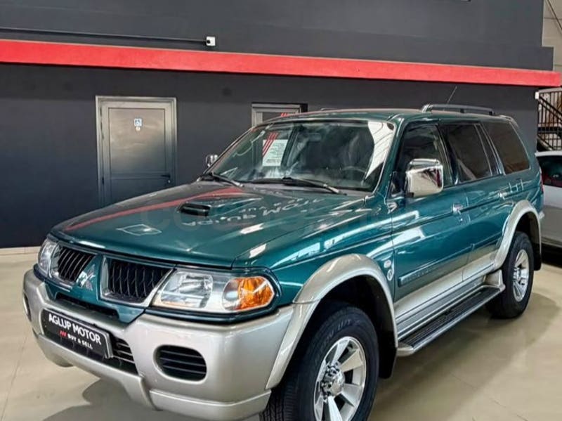MITSUBISHI Montero Sport 2.5 Tdi Intense