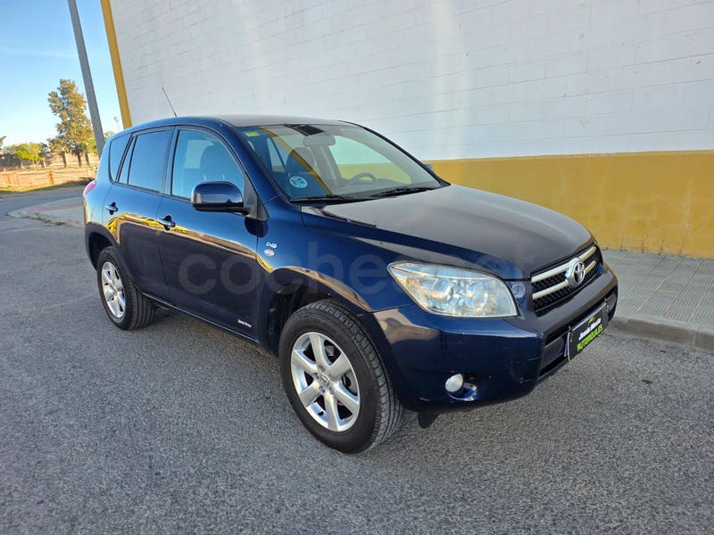 TOYOTA Rav4 2.2 D4D Advance 4x4