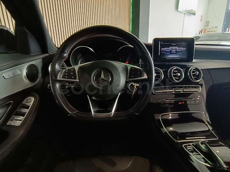 MERCEDES-BENZ Clase C MercedesAMG C 43 4MATIC - Coche de segunda mano en Fuenlabrada - Imagen 7