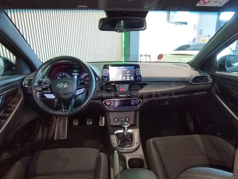 HYUNDAI i30 2.0 TGDI N Performance - Coche de segunda mano en Fuenlabrada - Imagen 4