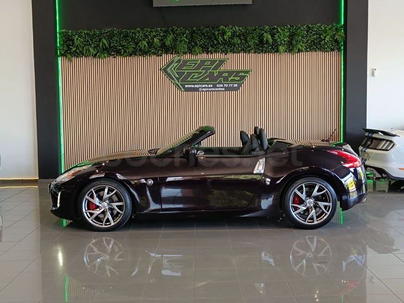 NISSAN 370Z 3.7G Roadster GT - Coche de segunda mano en Fuenlabrada - Imagen 5