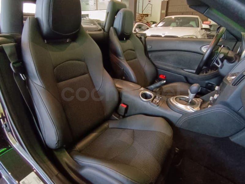 NISSAN 370Z 3.7G Roadster GT - Coche de segunda mano en Fuenlabrada - Imagen 8