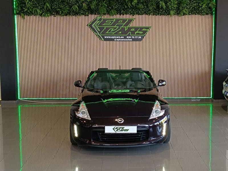NISSAN 370Z 3.7G Roadster GT - Coche de segunda mano en Fuenlabrada - Imagen 2