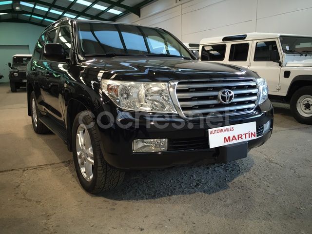 TOYOTA Land Cruiser 200 4.5 V8 Comm.Rail VXL Autom.Secuenc.6 Vel