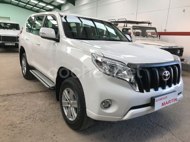 TOYOTA Land Cruiser 2.8 D4D VX