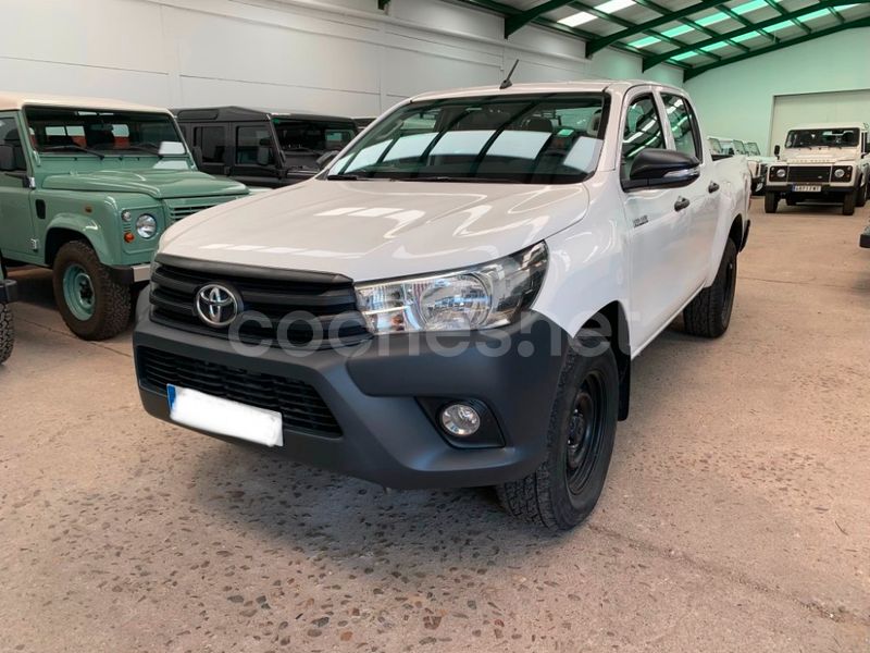TOYOTA Hilux 2.4 D4D Cabina Doble GX 4x4