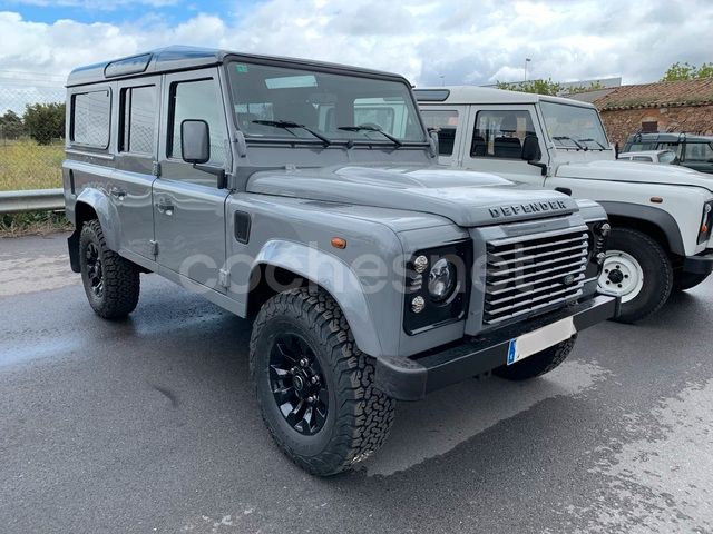 LAND-ROVER Defender 110 SW SE