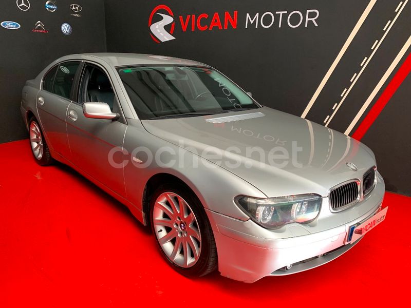 BMW Serie 7 745iA