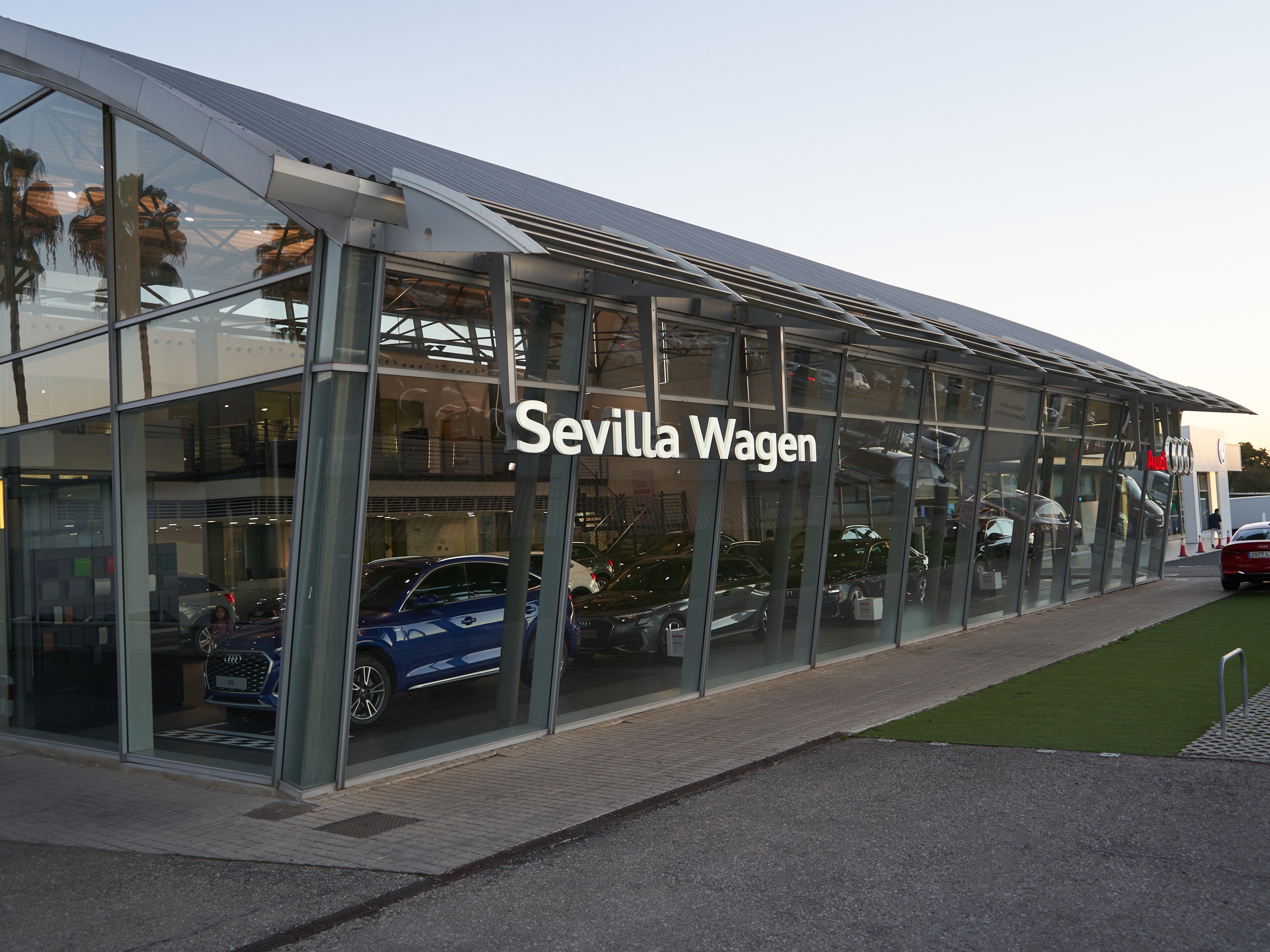 logo de Sevilla Wagen Audi Selection :plus