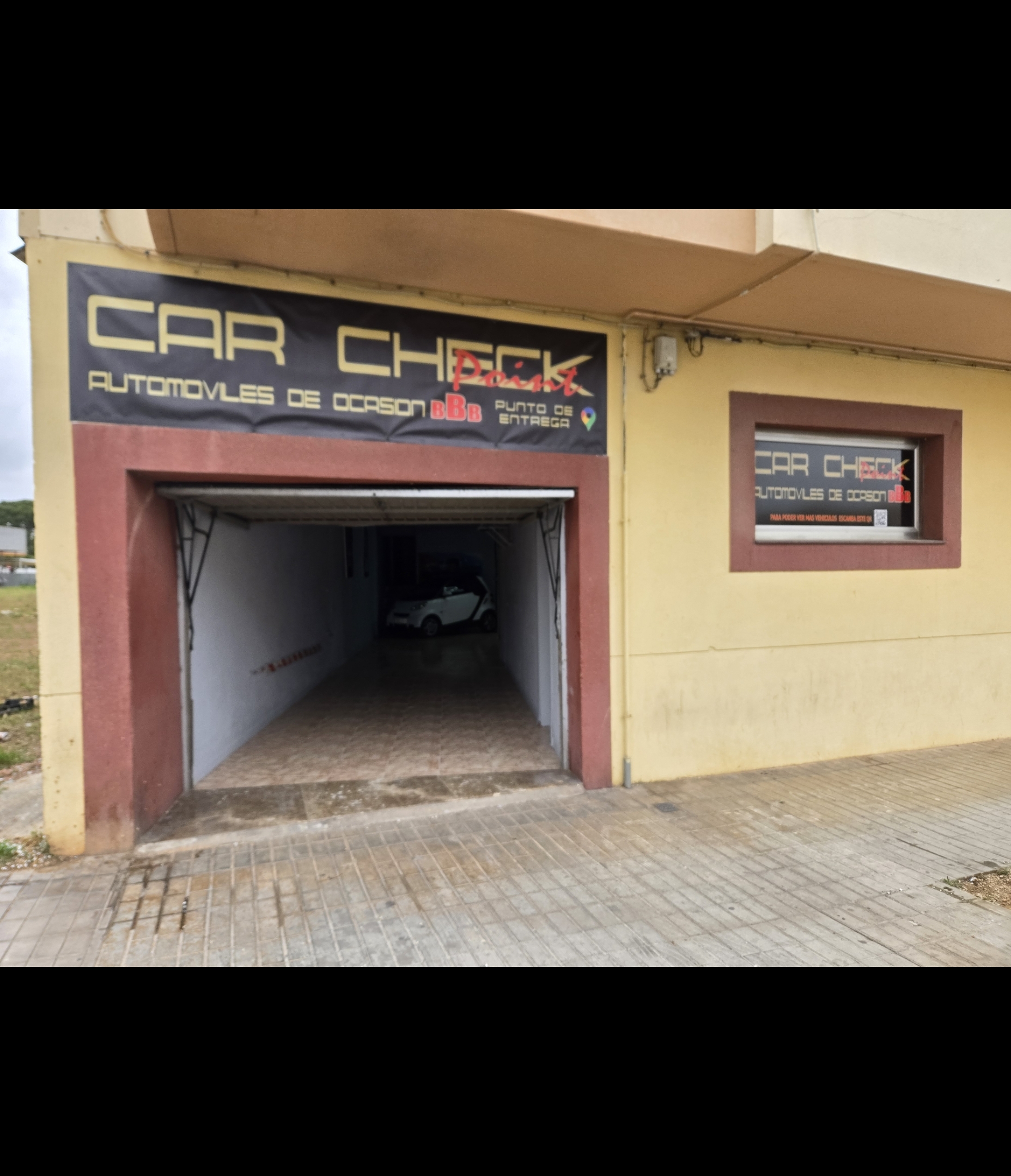 logo de CAR CHECKPOINT