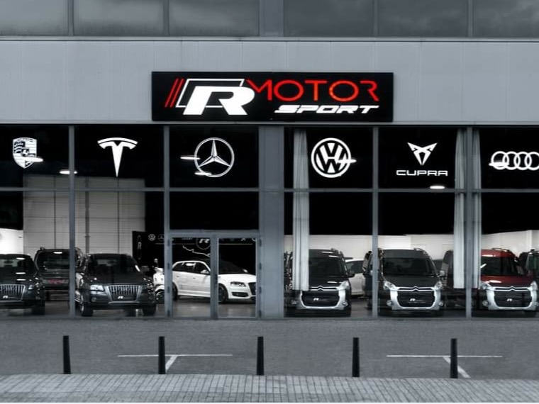 logo de R Motor Sport