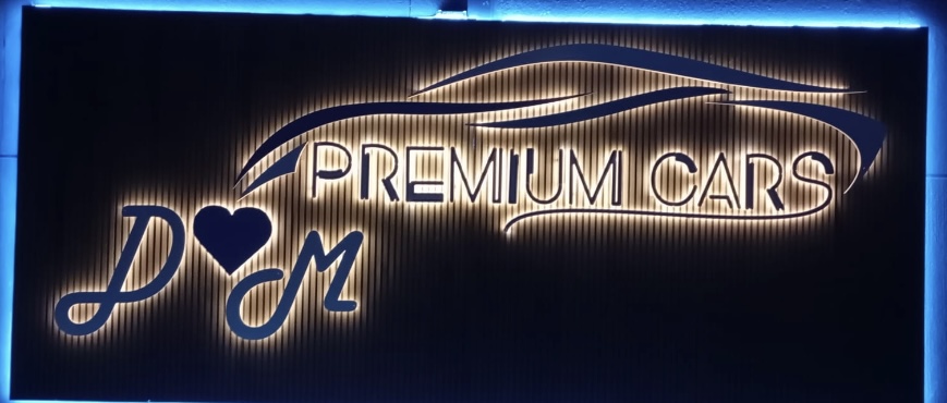 logo de DM PREMIUNS CARS 